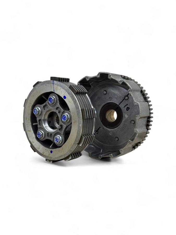 Clutch completo para pulsar 220 – repuestos BAJAJ