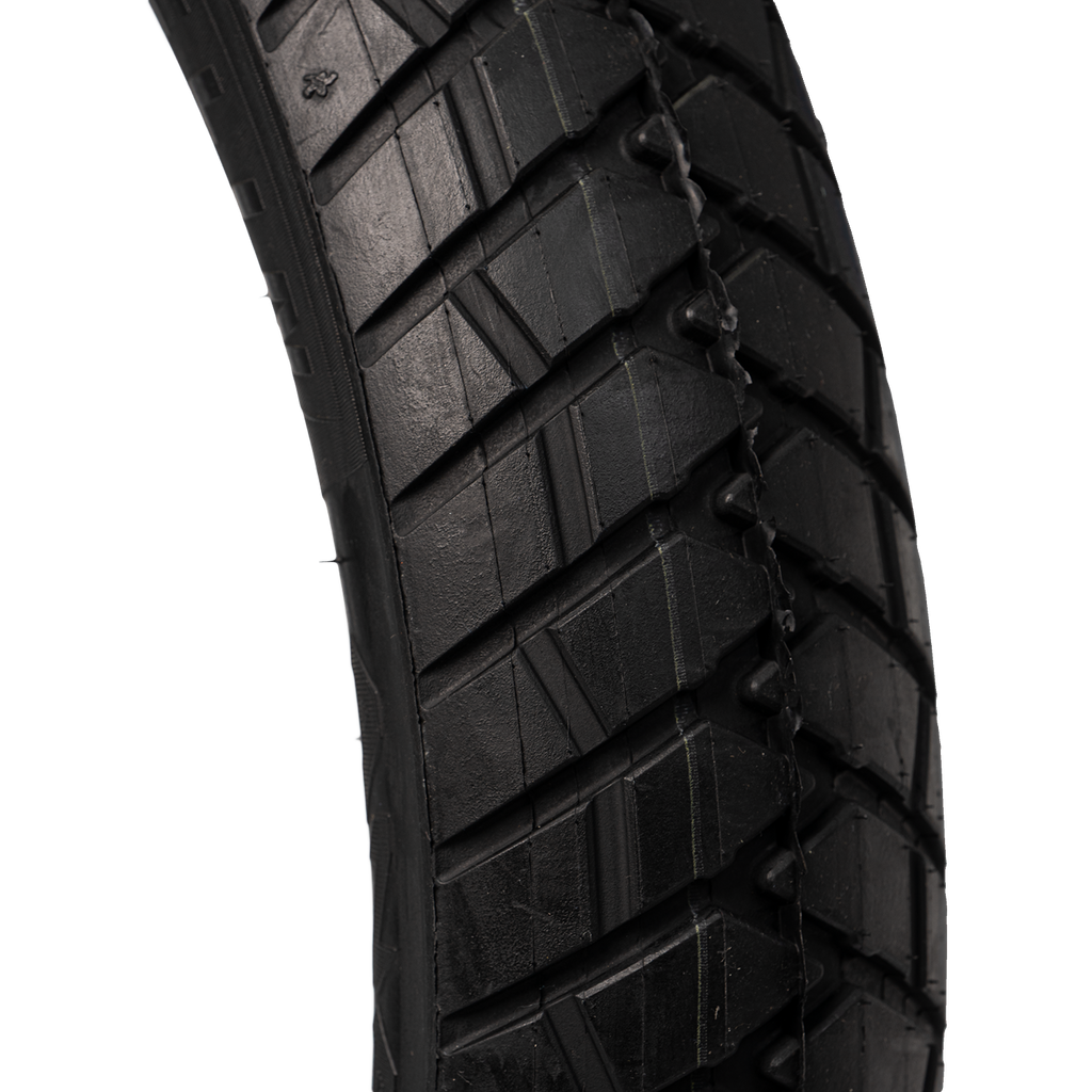 Llanta MICHELIN 110 90-anakee 17 street trasera sellomatic
