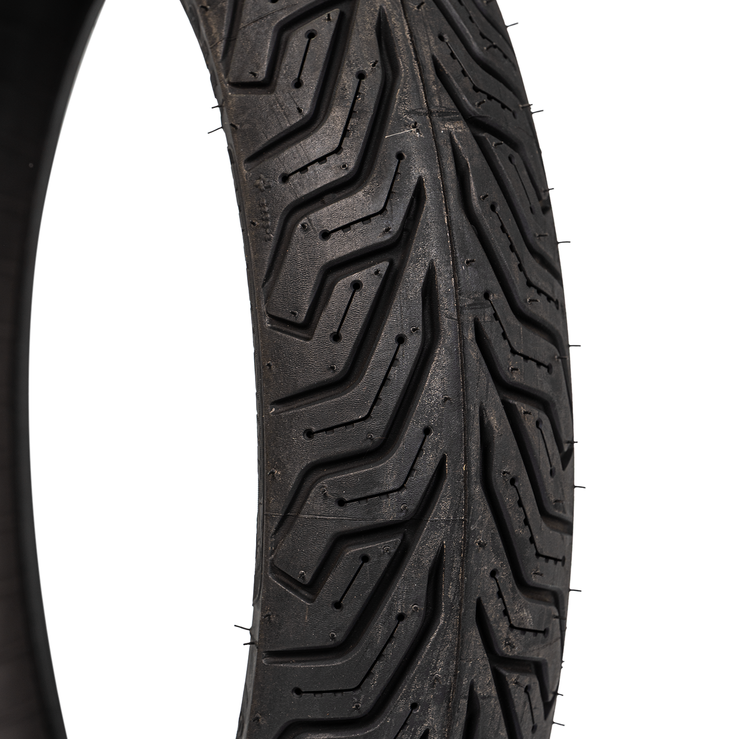 Llanta MICHELIN 110 70-city 16 grip delantera 2