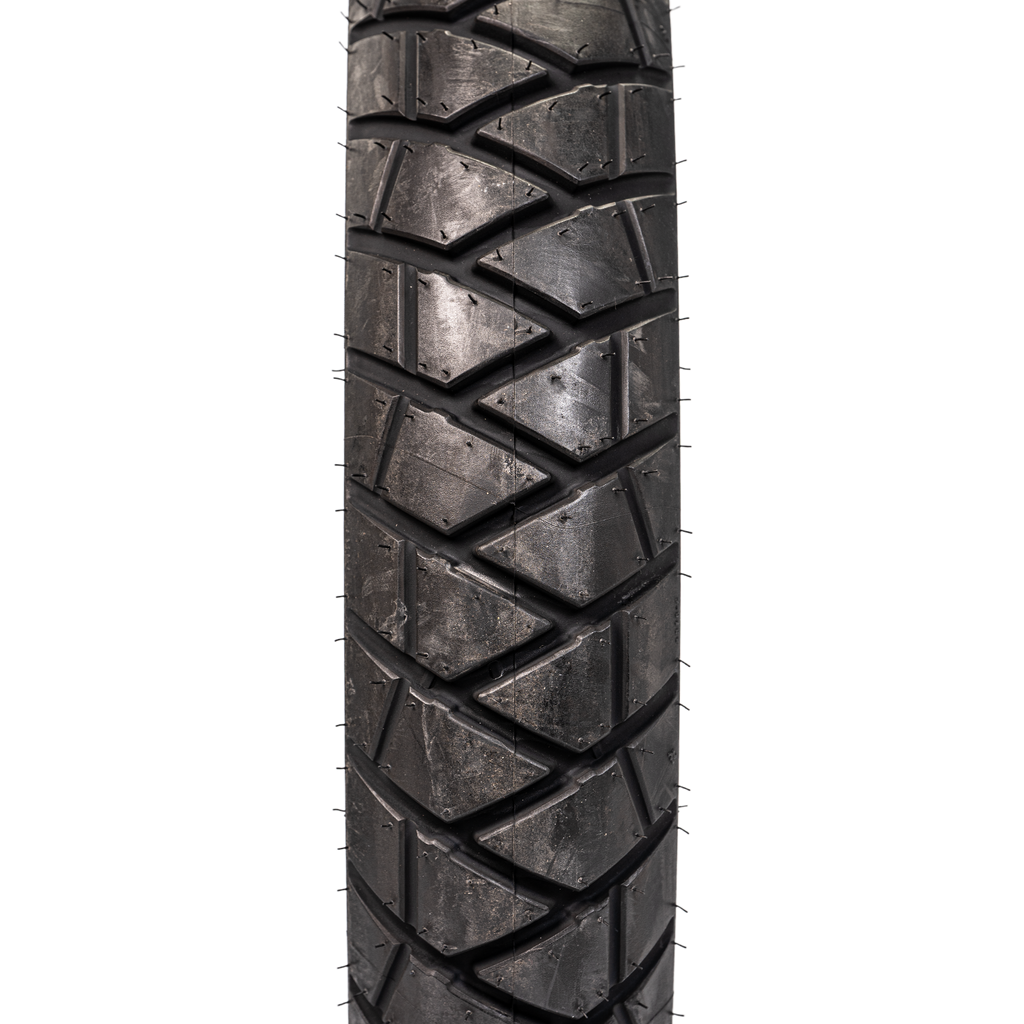 Llanta MICHELIN 120 90-anakee 17 street trasera sellomatic