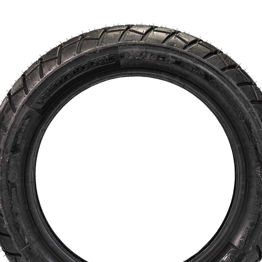 Llanta MICHELIN 120 90-anakee 17 street trasera sellomatic