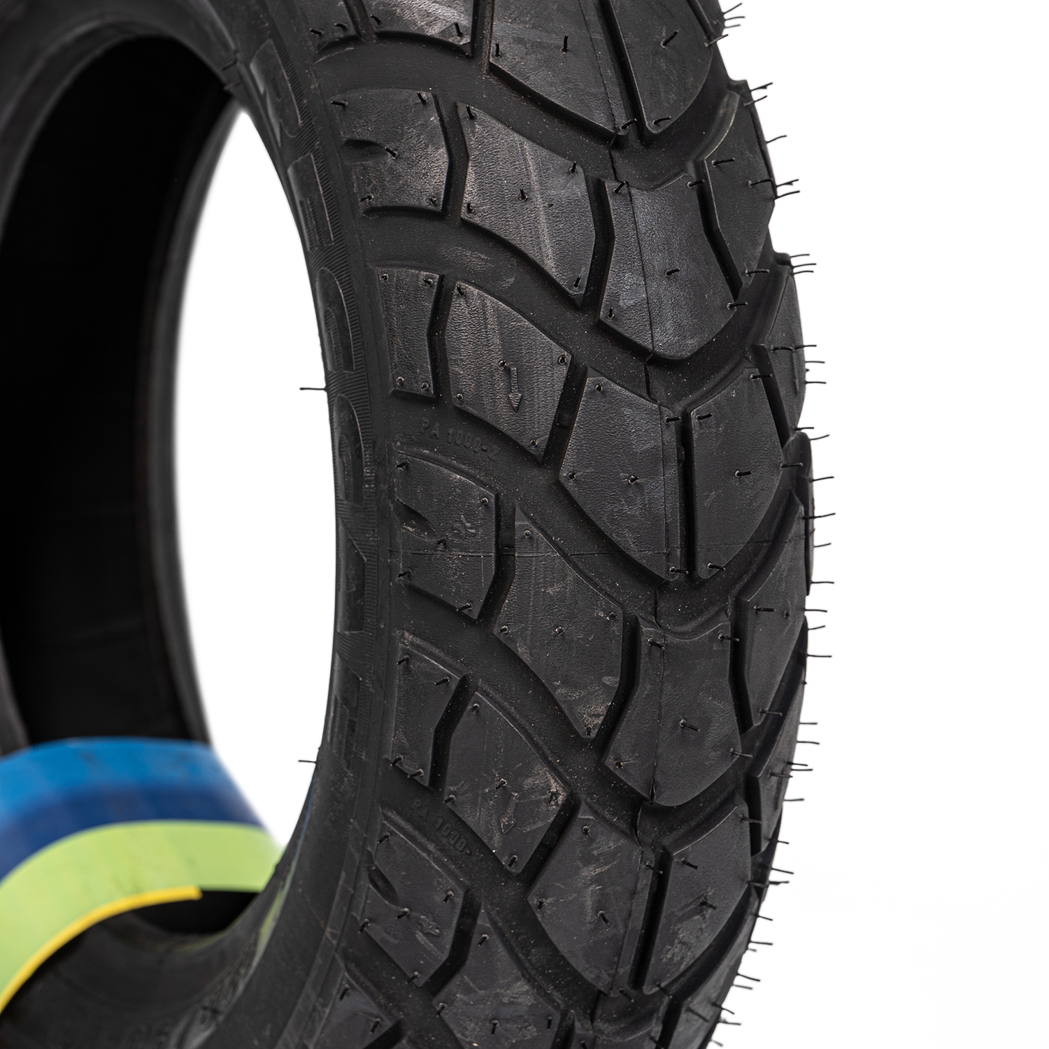 Llanta MICHELIN 120 90-reggae 10 delantera