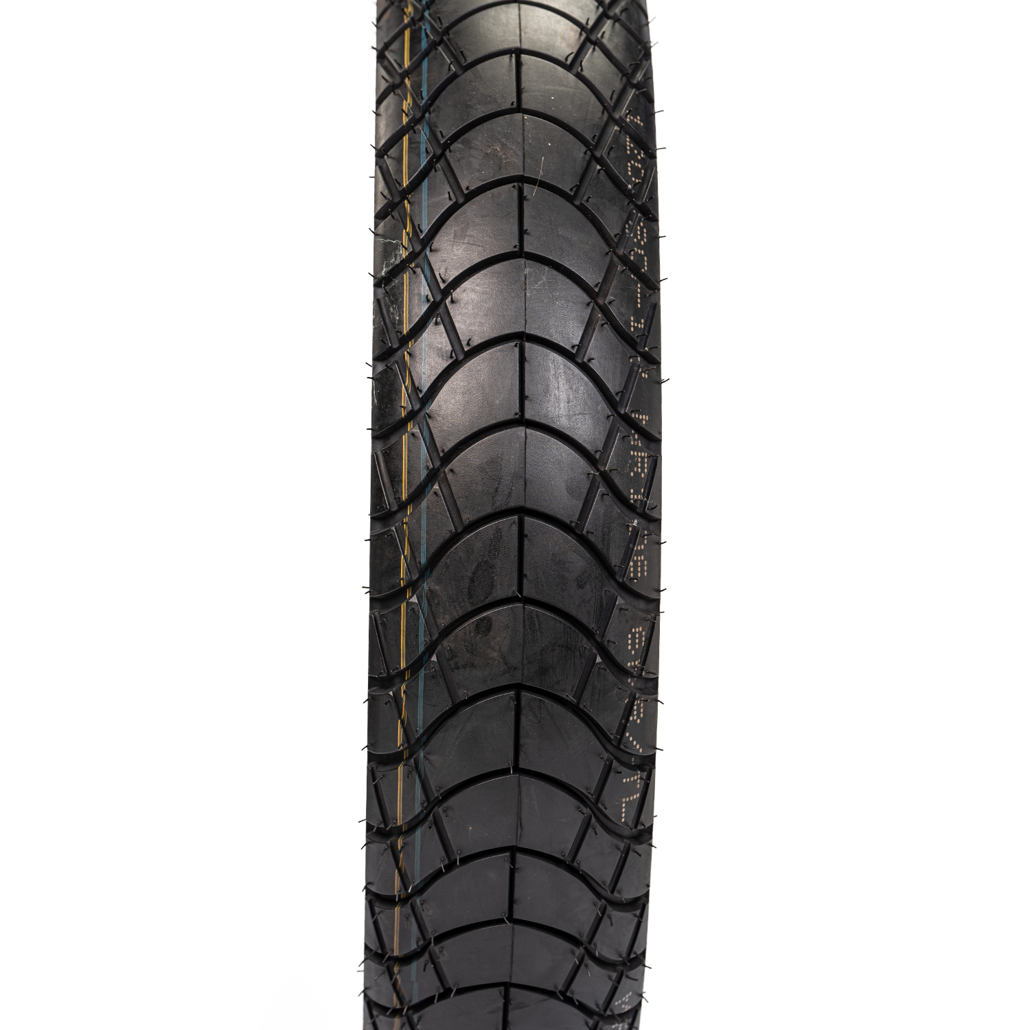 Llanta QUEEN tire 120 80-mr 17trasera 106 sellomatic
