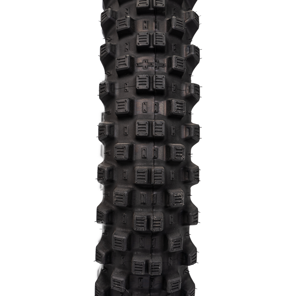 Llanta MICHELIN 140 80-tracker 18 neumatico