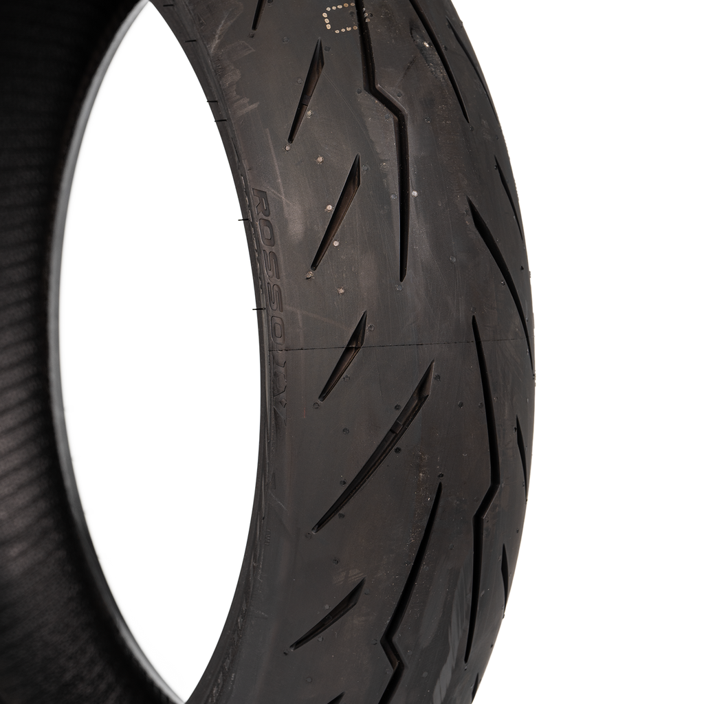 Llanta PIRELLI 150 60zr-diablo 17 rosso trasera 4