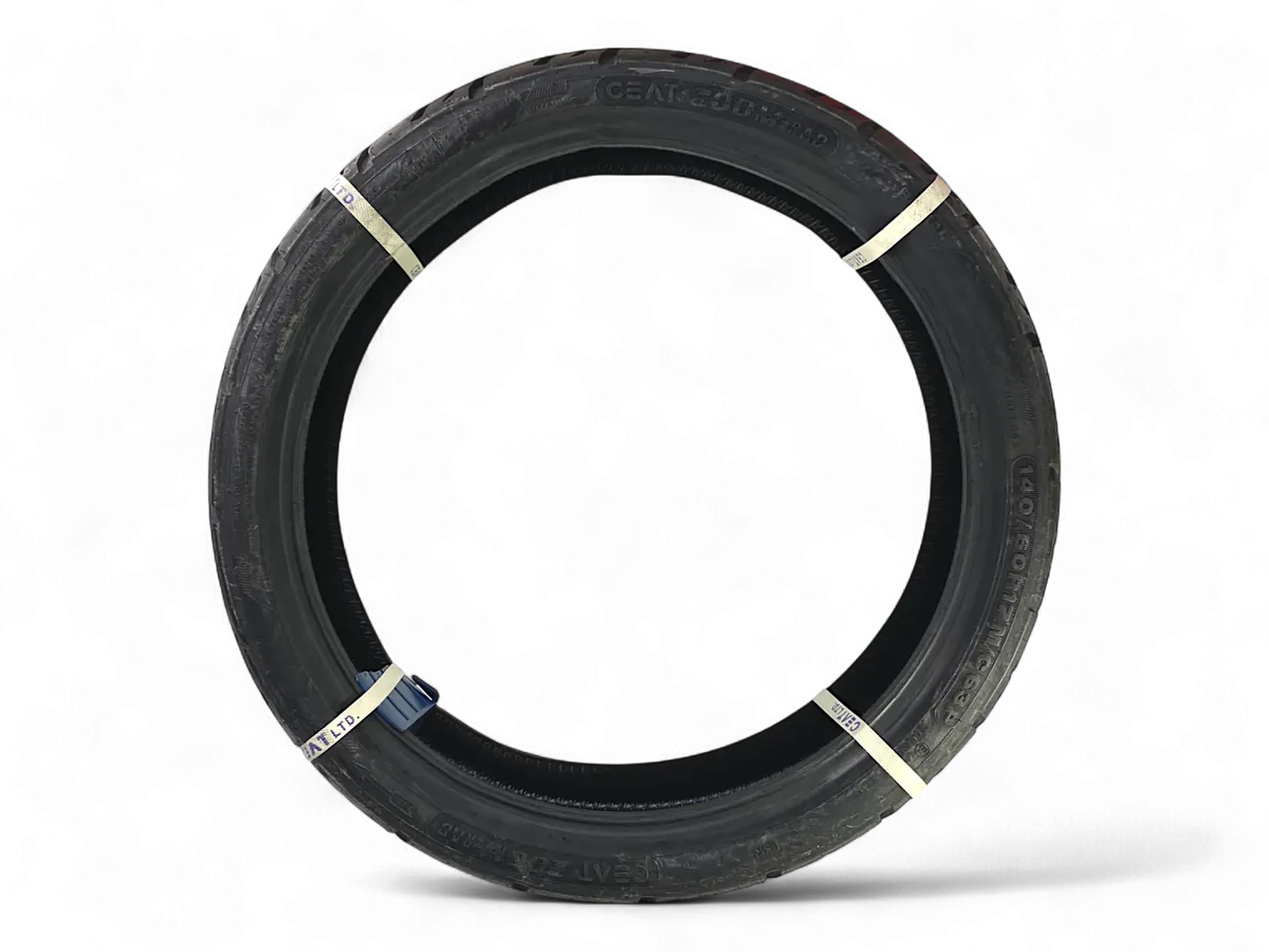 Llanta CEAT 140 60r-zoom 17 radial trasera sellomatic