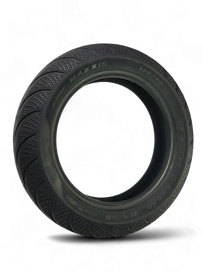 Llanta MAXXIS 130 70-diamond 12 3d trasera