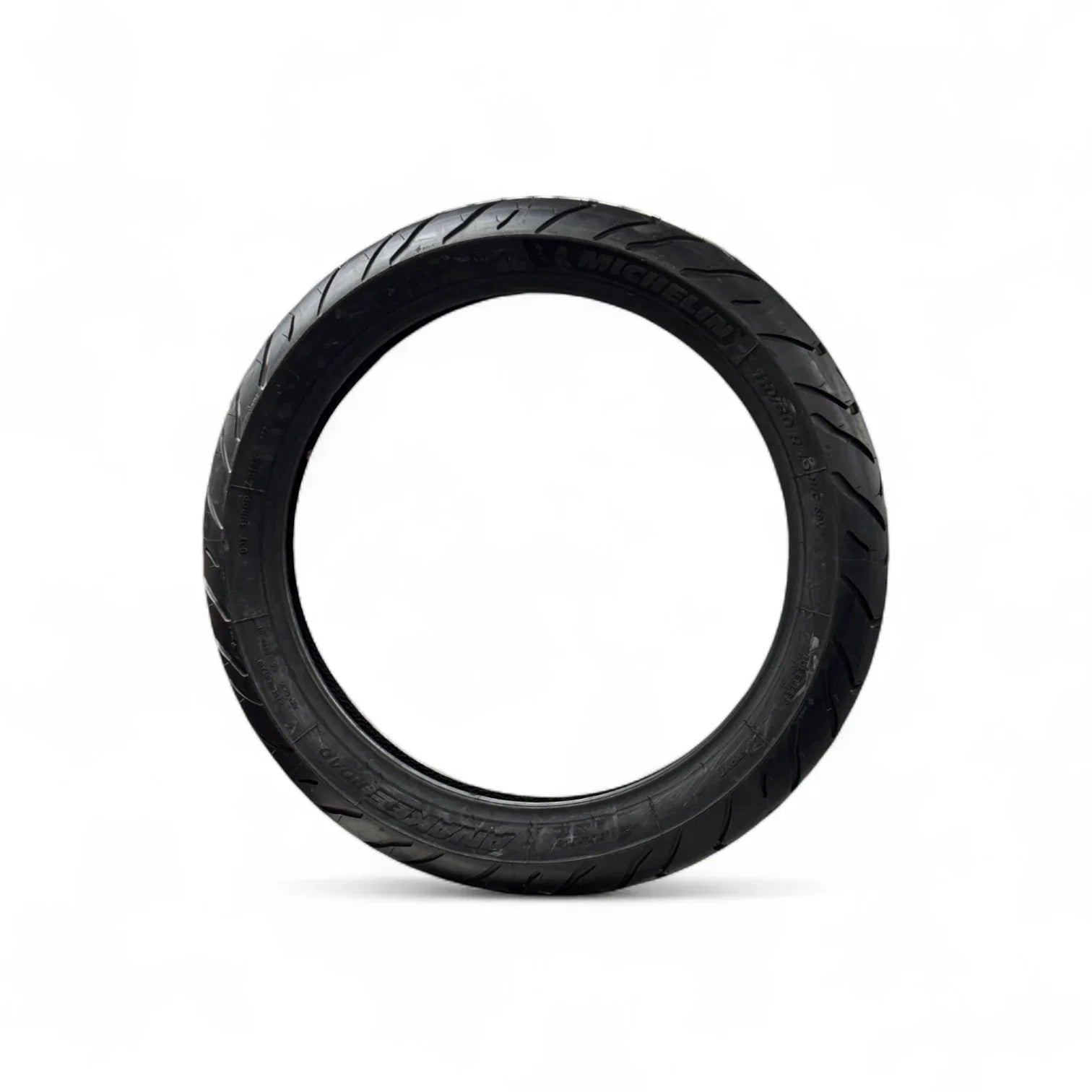 Llanta MICHELIN 110 80r-anakee 19 road trasera