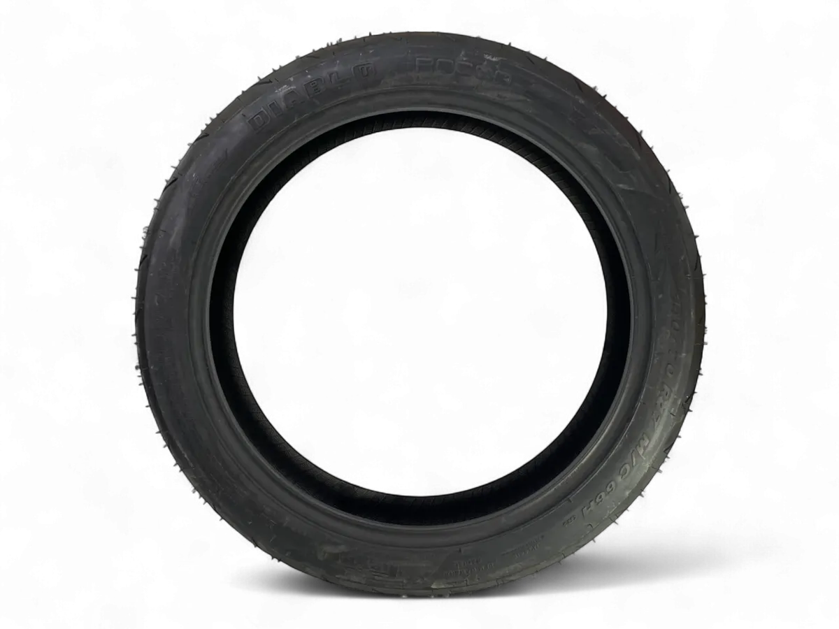 Llanta PIRELLI 140 70r-diablo 17 rosso trasera 2