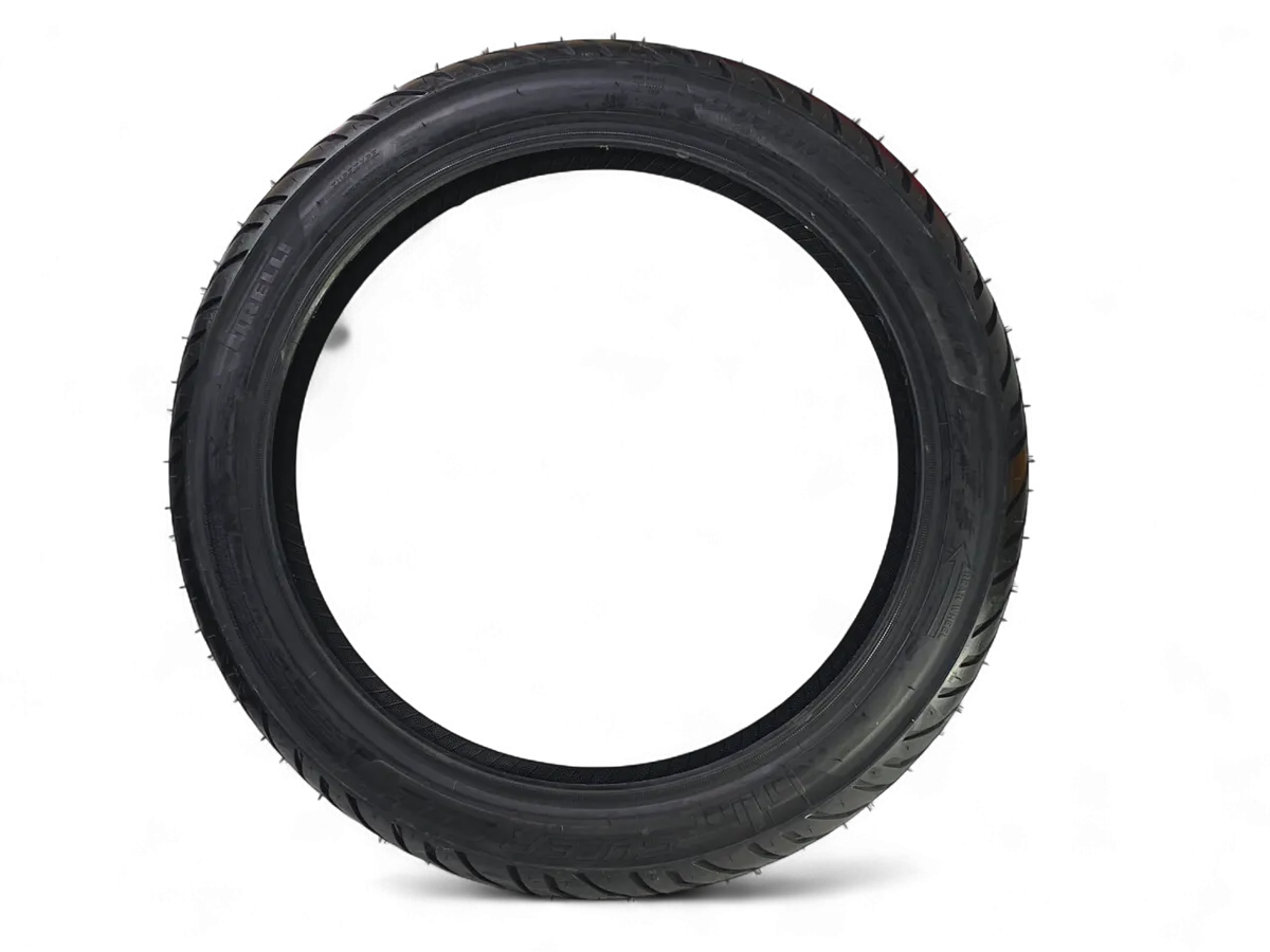 Llanta PIRELLI 90 90-super 18 city trasera neumatico