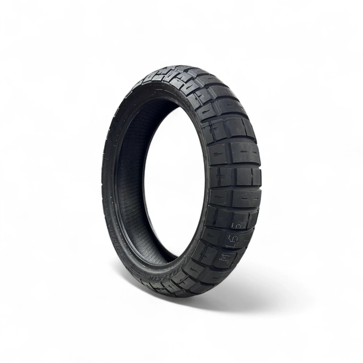 Llanta Pirelli 150 60R‑Scorpion 17 Rally Str Trasera